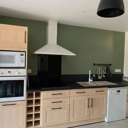 Detente A La Campagne *