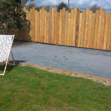 Detente A La Campagne Moyon