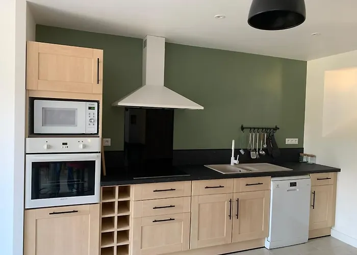 Detente A La Campagne *