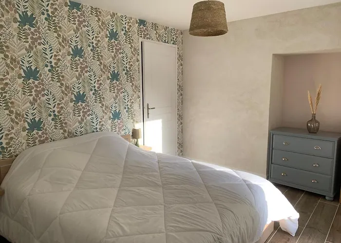 Detente A La Campagne *